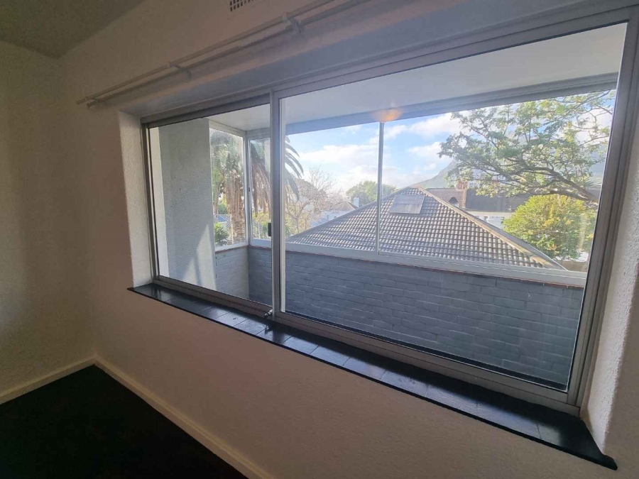 2 Bedroom Property for Sale in Tamboerskloof Western Cape